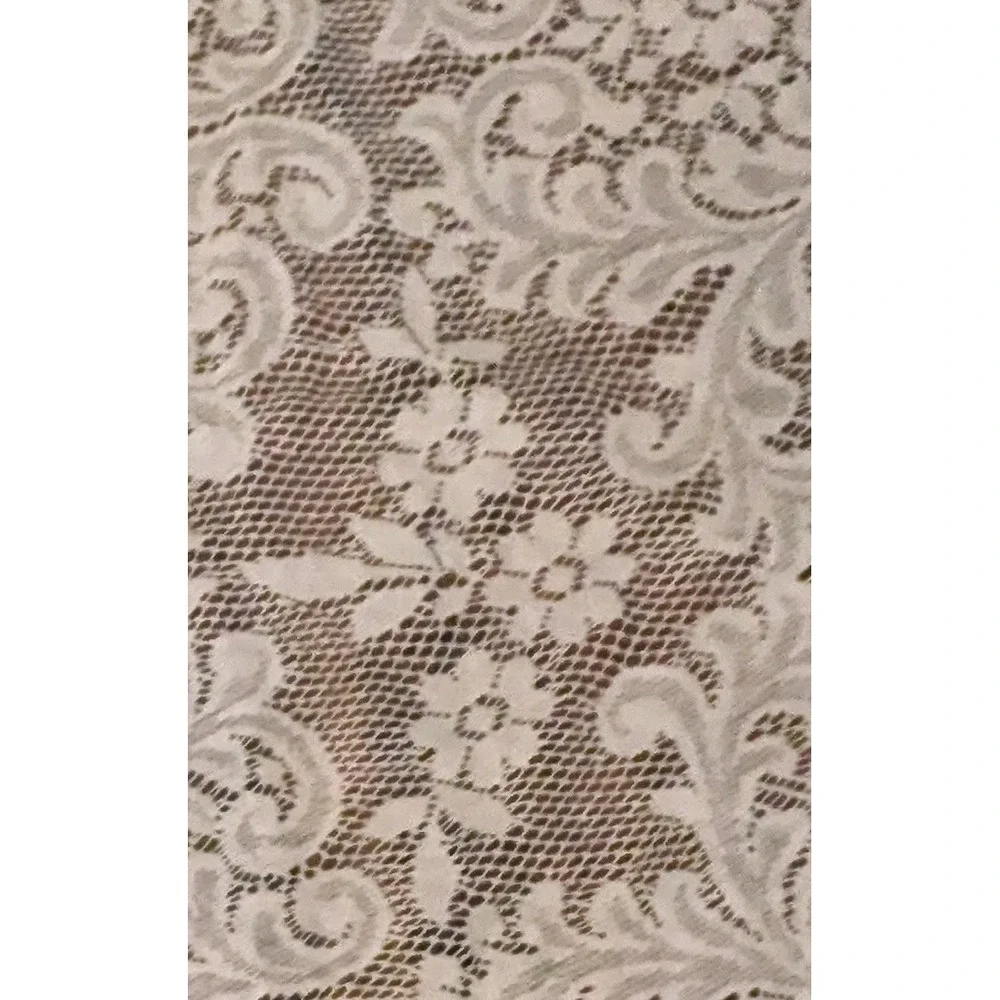Vintage White Lace Artistry Table Topper Tablecloth 36